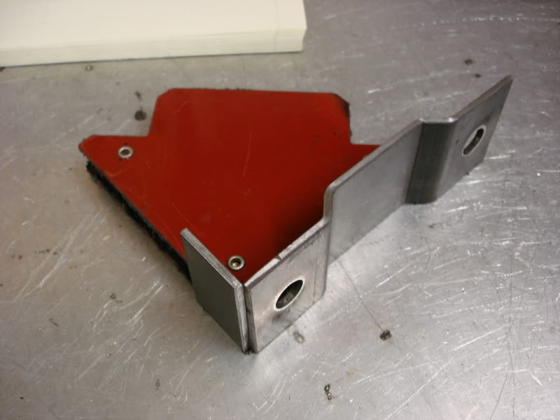 MD02 แม่เหล็กจับงานเชื่อม ขนาด 120*83*15 mm