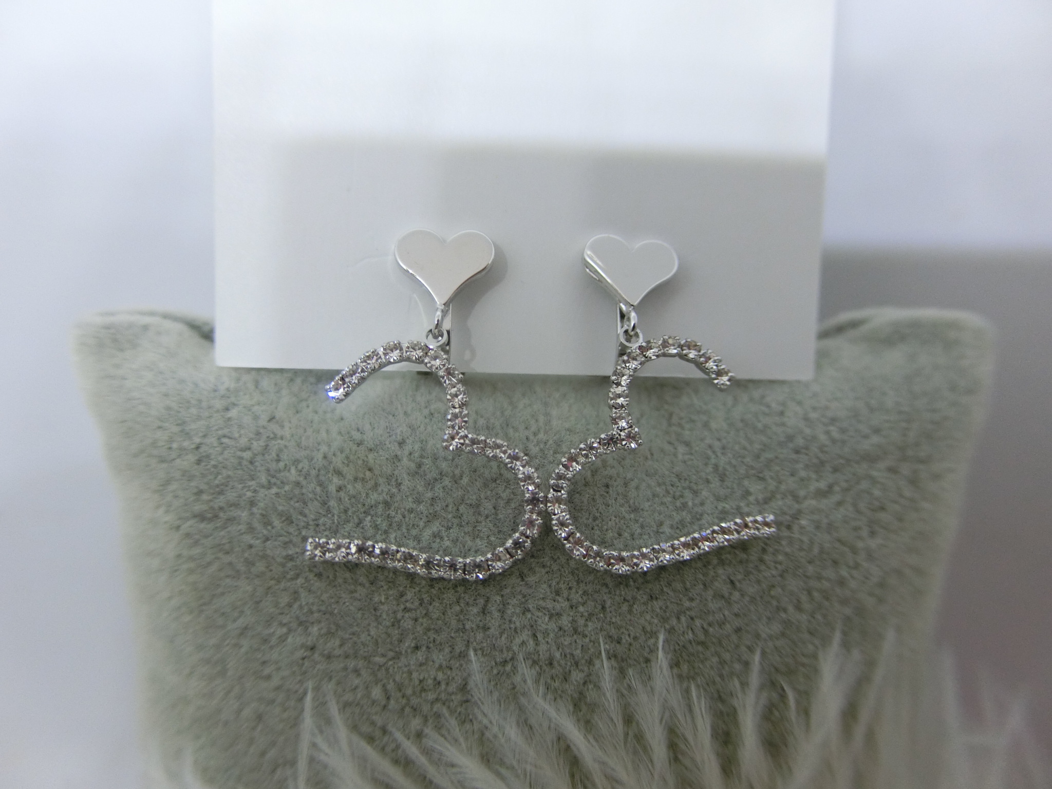 ต่างหูหนีบ Not Ready มีซิลิโคนรอง หนีบไม่เจ็บ เงินแท้92.5% ไม่เจาะหูก็สวยได้_EC237