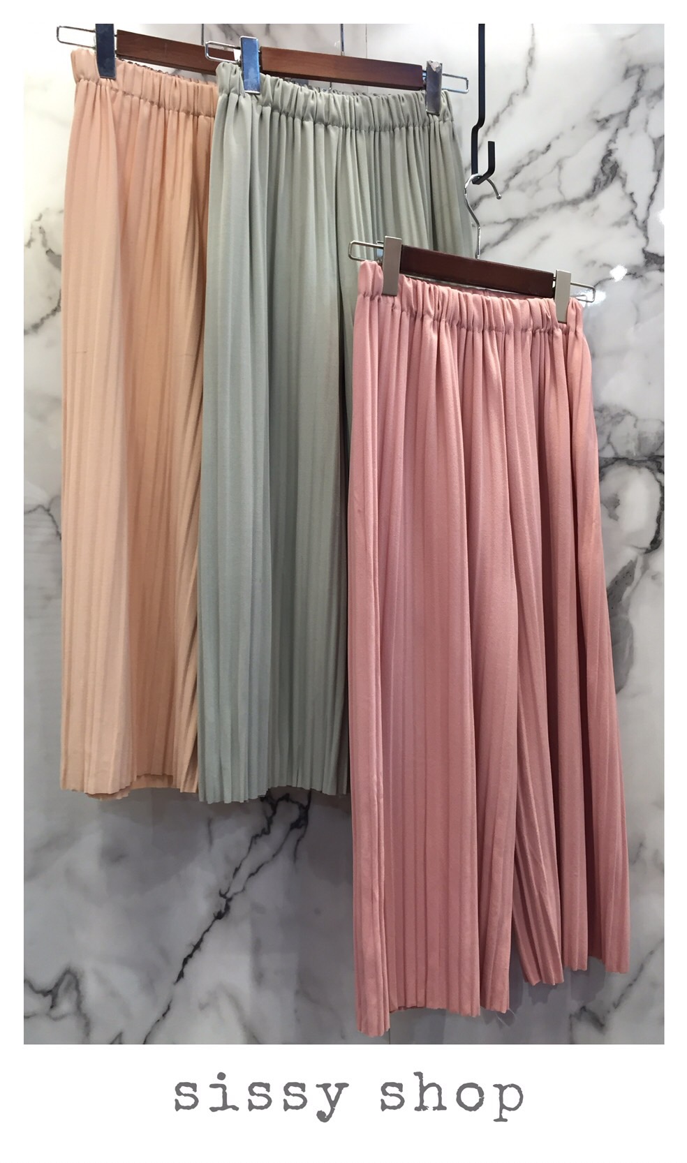 กางเกงผ้าอัดพลีท ผ้าทิ้งตัว ยืดได้ ไม่บางไม่หนาไปนะคะ ใส่ง่ายๆในวันสบายๆ สีหวานๆพาสเทลกันเลยค่ะ ขนาด ยาว 32"