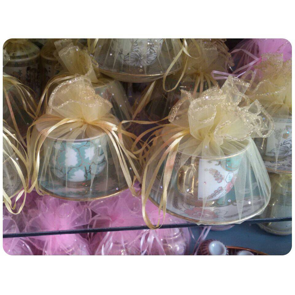 ของชำร่วย ถ้วยเบญจรงค์