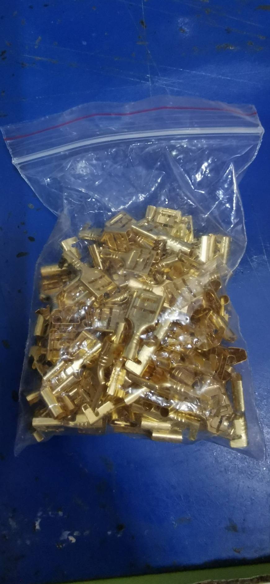 CARE17S7.8 หัวเสียบทองเหลืองแท้ ตัวเมียแบนรูใน 7.8 ชุด 100 ตัว