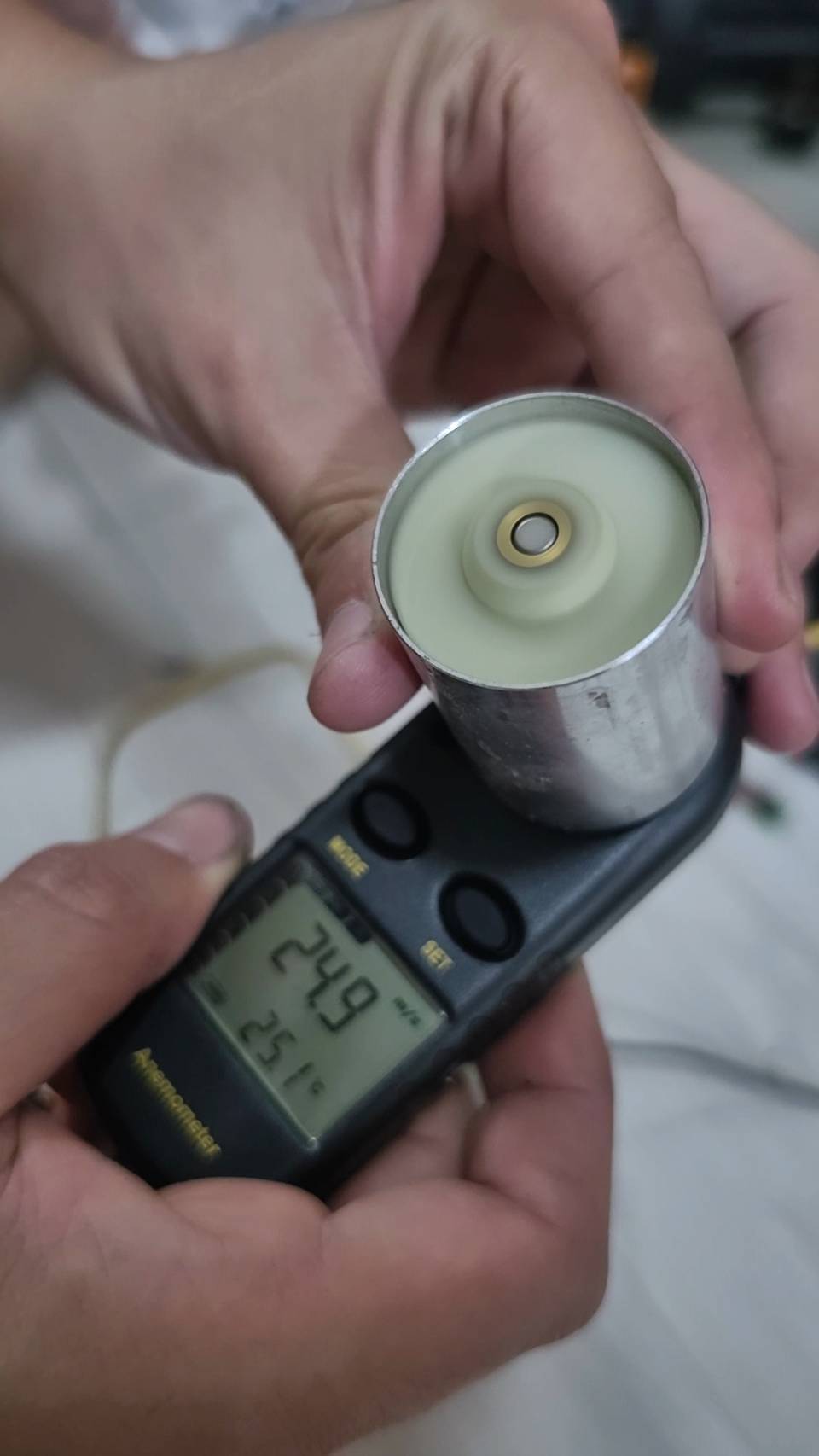 MO52 มอเตอร์พัดลมบลัสเลส 35mm 10-24V DC 100000รอบ ให้แรงลมสูงสุด 108 km/h