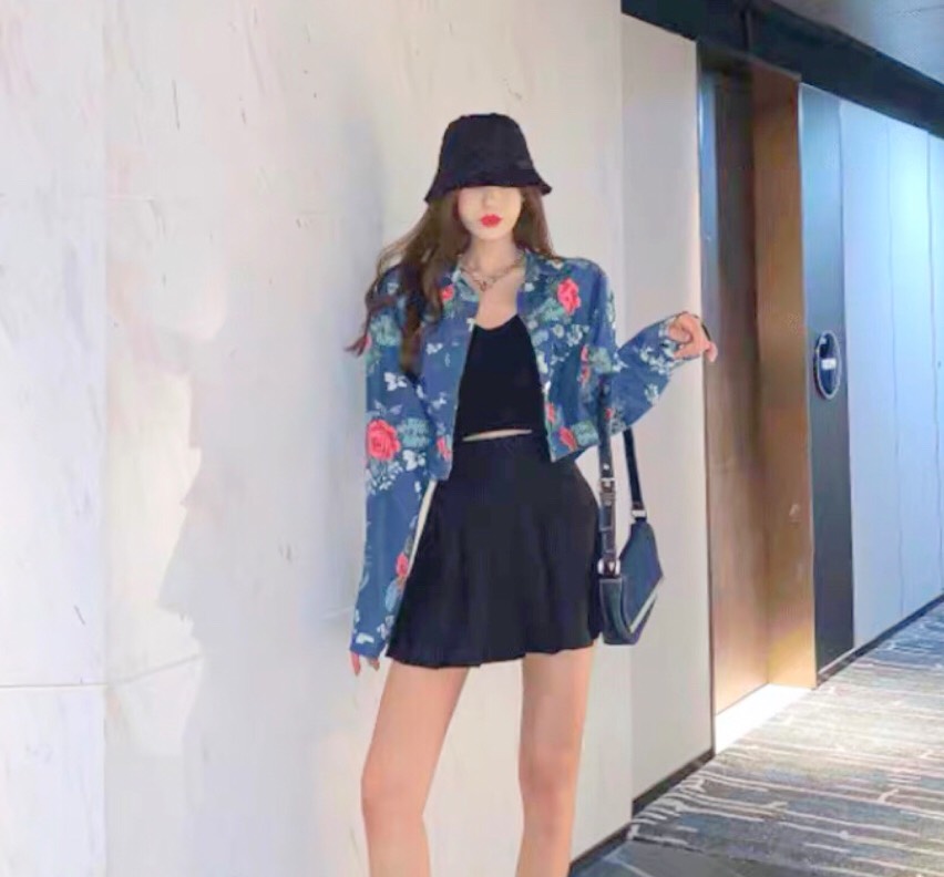 เสื้อครอปยีนส์แขนยาวลายดอกกุหลาบ งานป้าย ypy