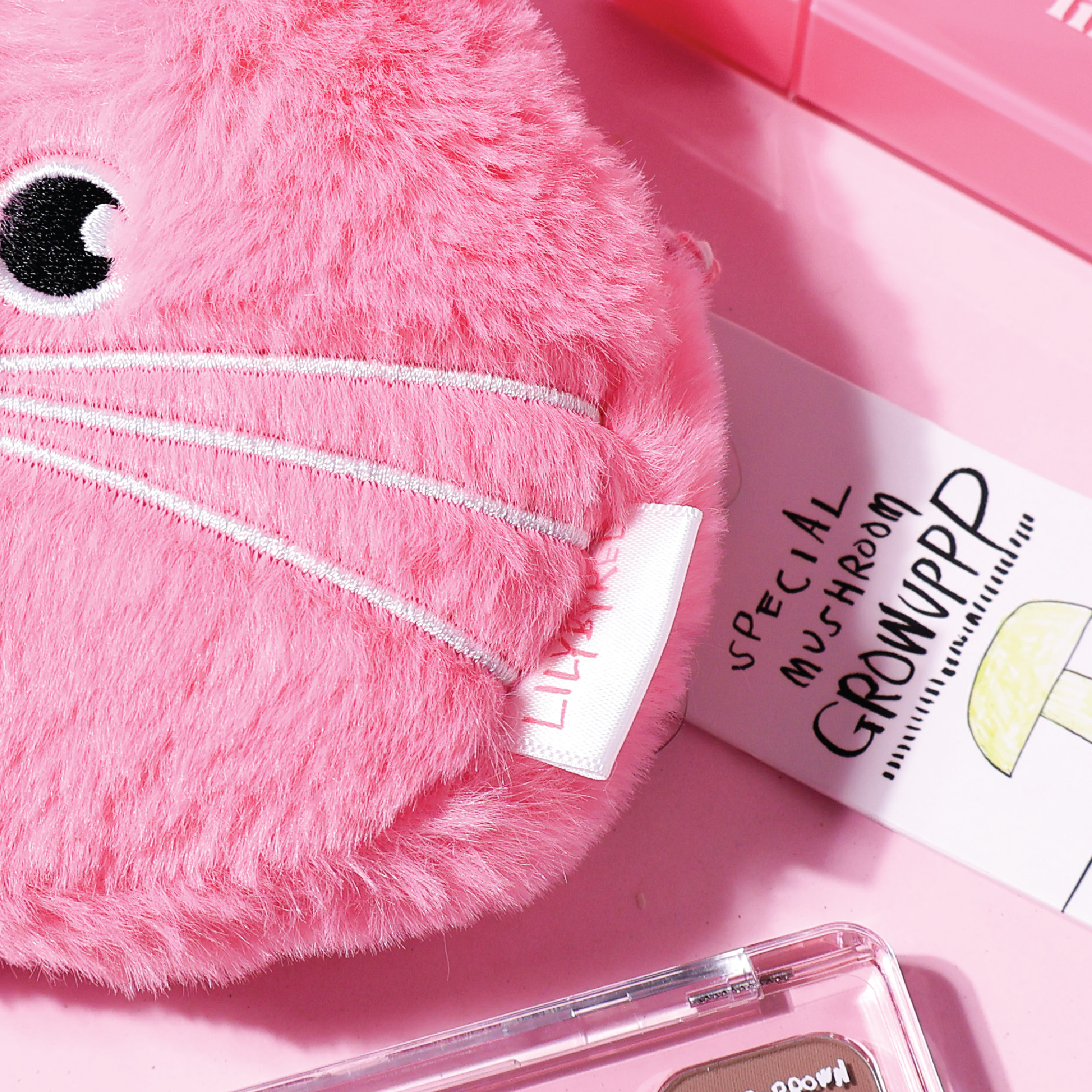 [ Grow upp collection] LILYBYRED MUSHROOM POUCH (กระเป๋ากระต่าย ไม่มีเครื่องสำอาง)