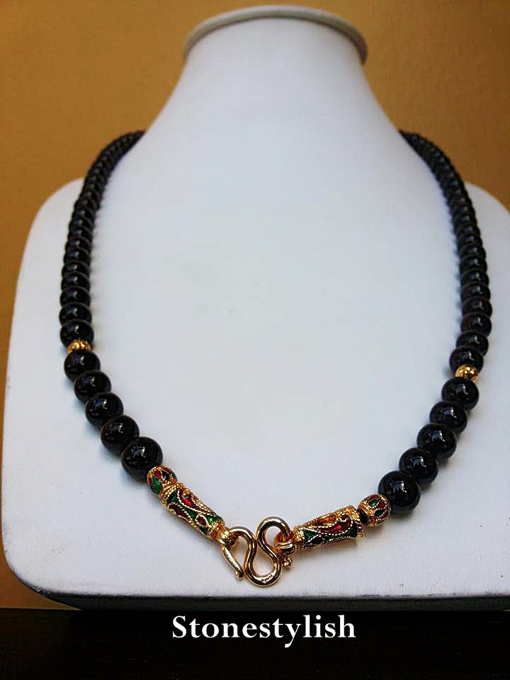 สร้อยคอโกเมน Garnet Necklace ตกแต่งด้วยเงินชุปทองดีไซน์สุโขทัย