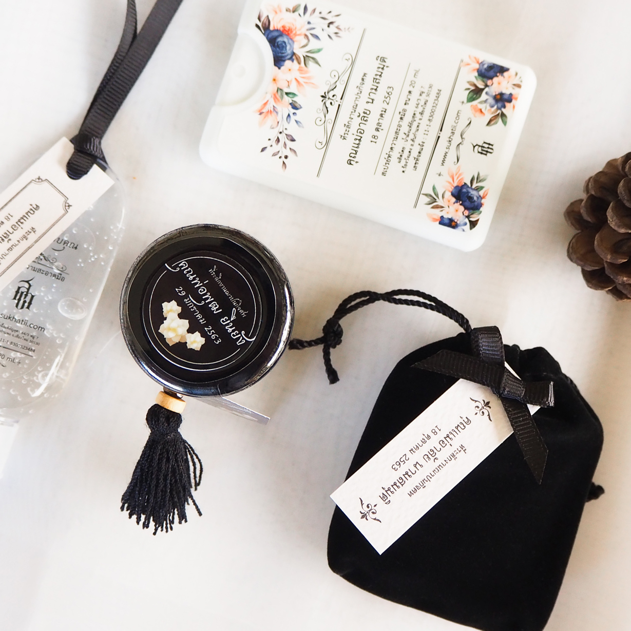 ยาดมสมุนไพร ขนาดใหญ่ (100ชิ้น)