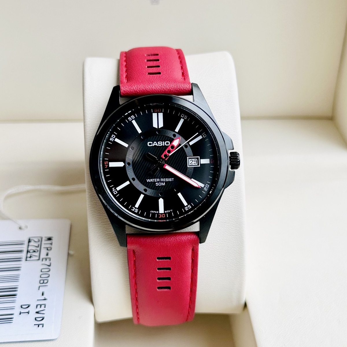 นาฬิกาข้อมือผู้ชาย Casio Standard Men รุ่น MTP-E700 Series MTP-E700BL-1 (สายหนัง) MTP-E700B-1 (สายแสตนเลส)