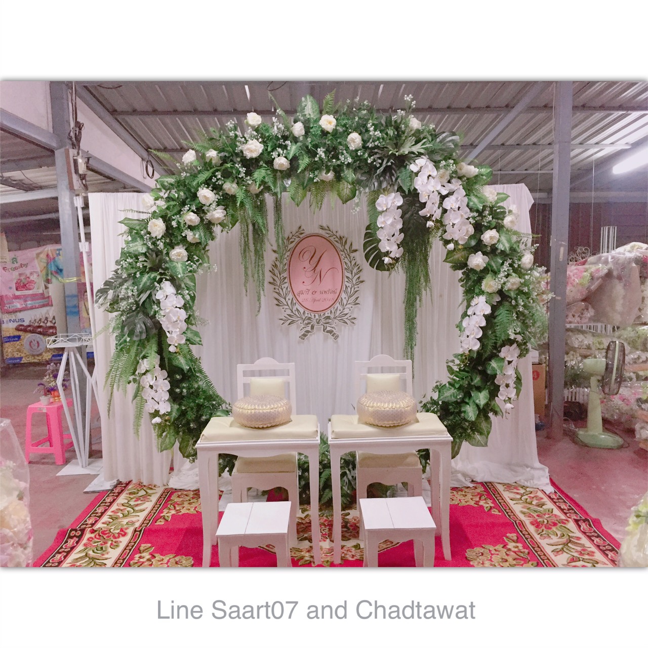 Backdrop สำหรับรดน้ำสังข์ (ซุ้มโดนัท)