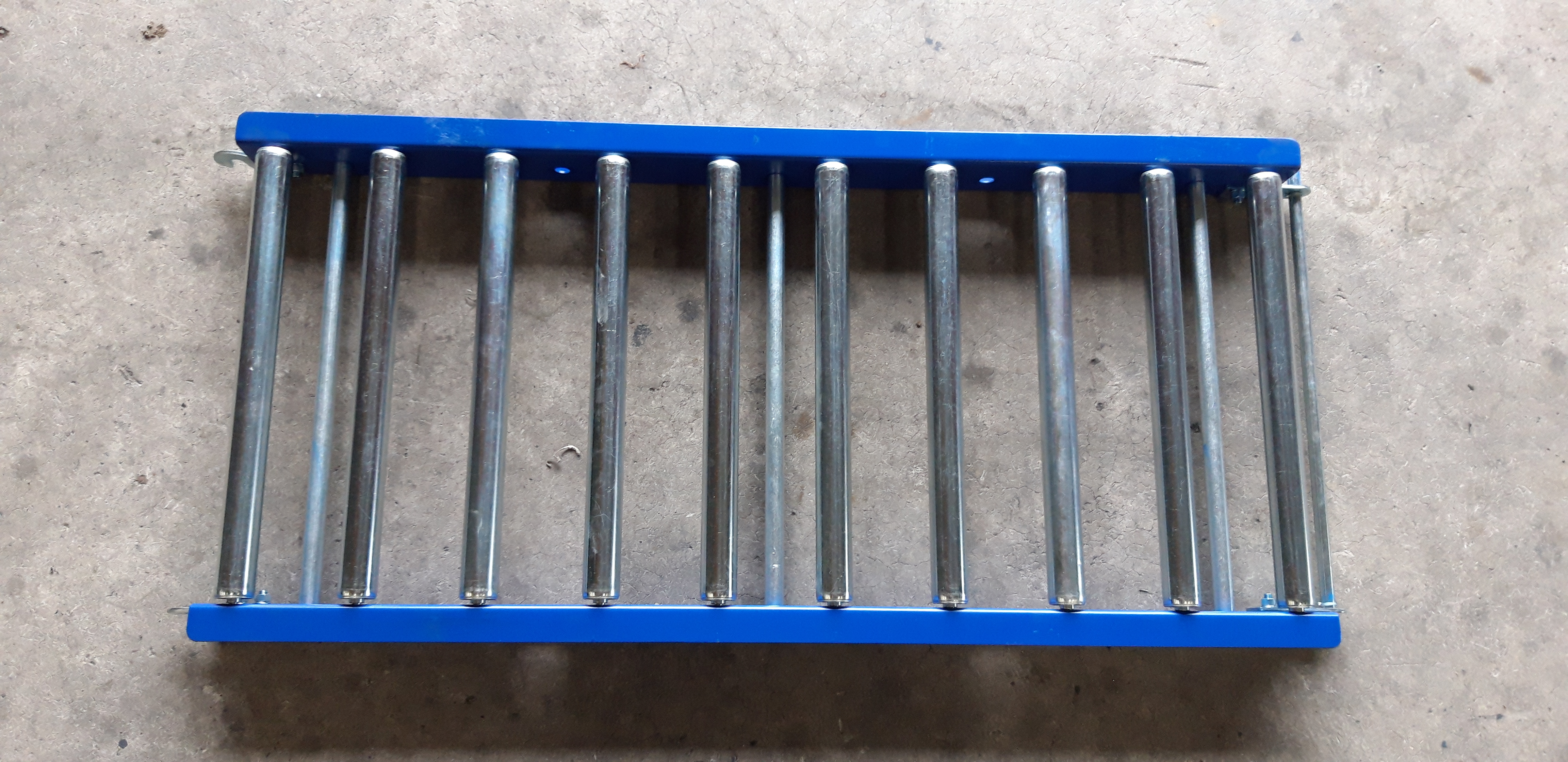 SPEEDWAY รางลูกกลิ้งลำเลียงสินค้า กว้าง 40 cm ยาว 1 M ( Model SR32B - 4010 )