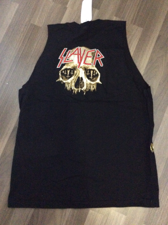 เสื้อลายกระโหลก เสื้อยืดตัวใหญ่ ใส่ได้ทั้ง ผู้หญิง/ผู้ชาย