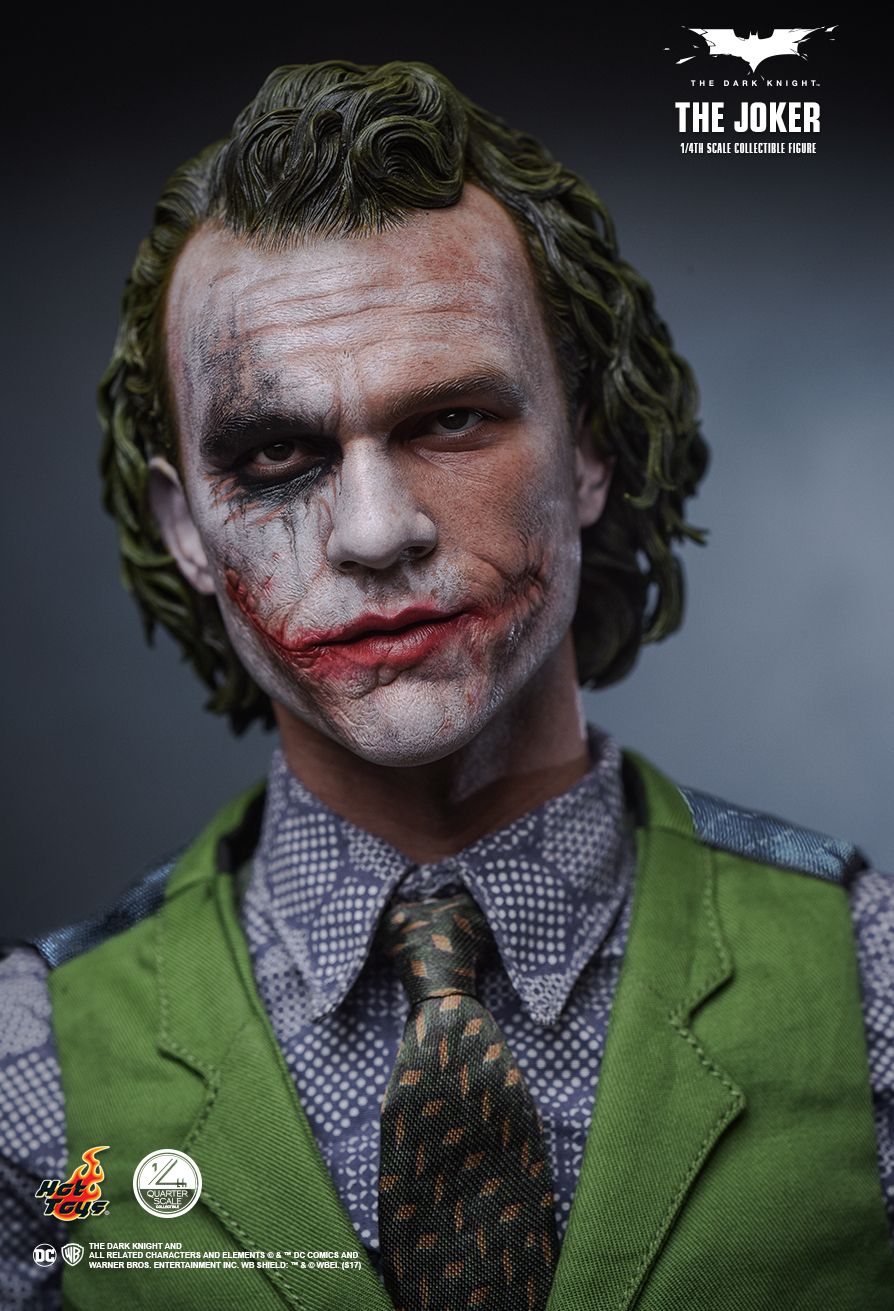 Hot Toys QS010 1/4 THE DARK KNIGHT - THE JOKER (SPECIAL EDITION)