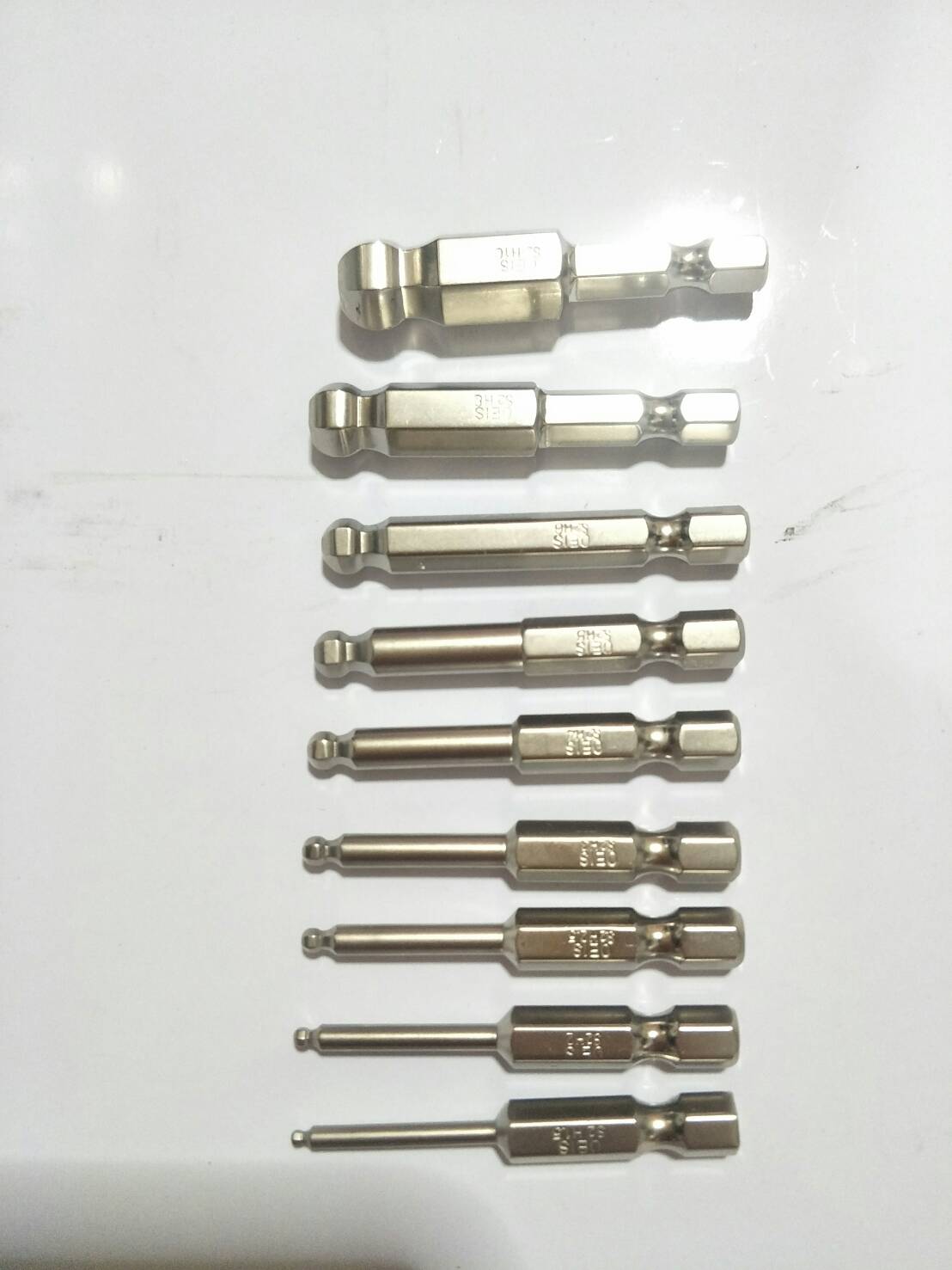 AD32 ชุดดอกไขควงหกเหลี่ยมหัวบอล H1.5-H10 ชุด 9 ดอก ยาว 50 mm คุณภาพ Japan