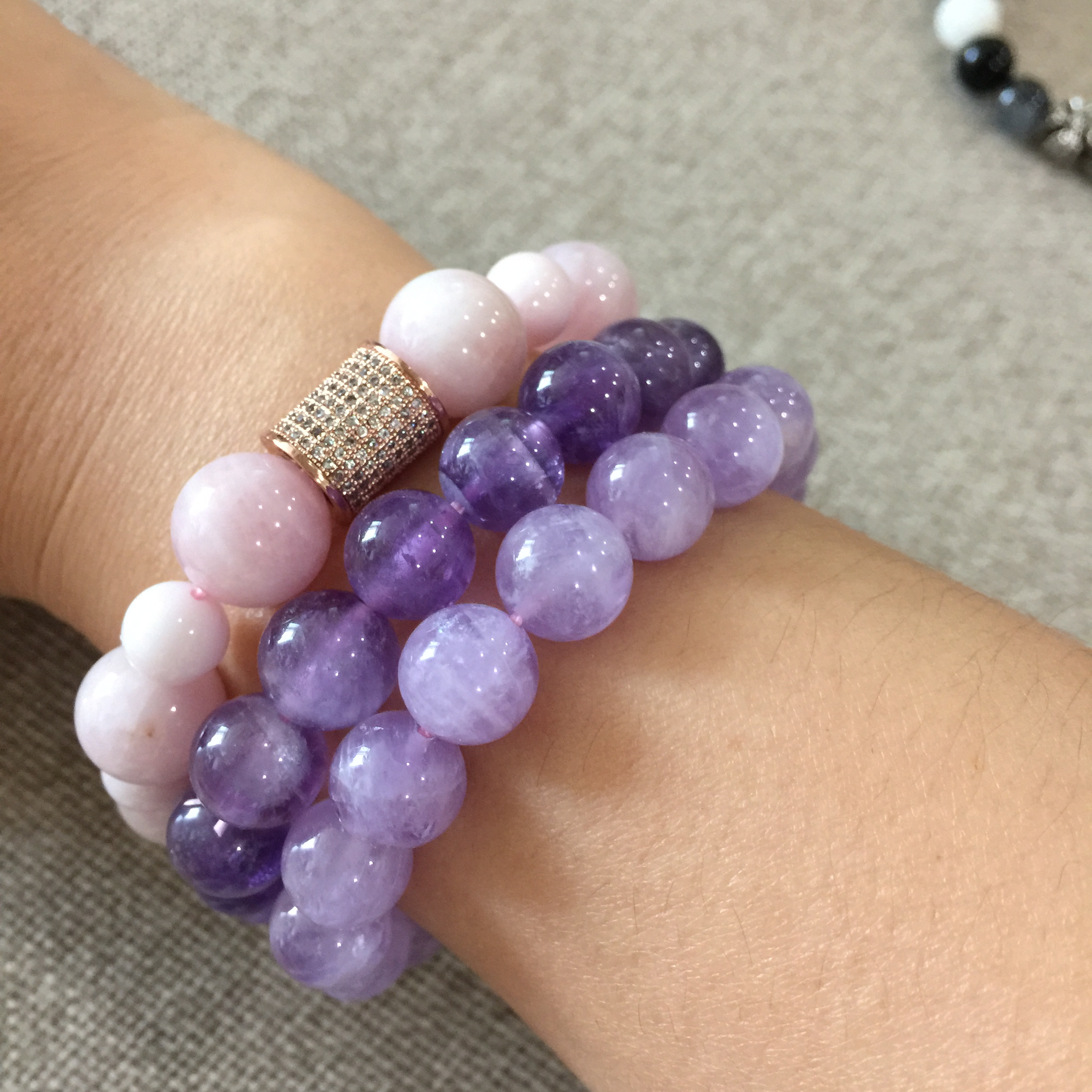 ราศีกุมภ์ หินนำโชคราศีกุมภ์หรือผู้ที่เกิดกุมภาพันธ์ Amethyst อเมทิสต์ 10 mm (13 กุมภาพันธ์ – 14 มีนาคม)