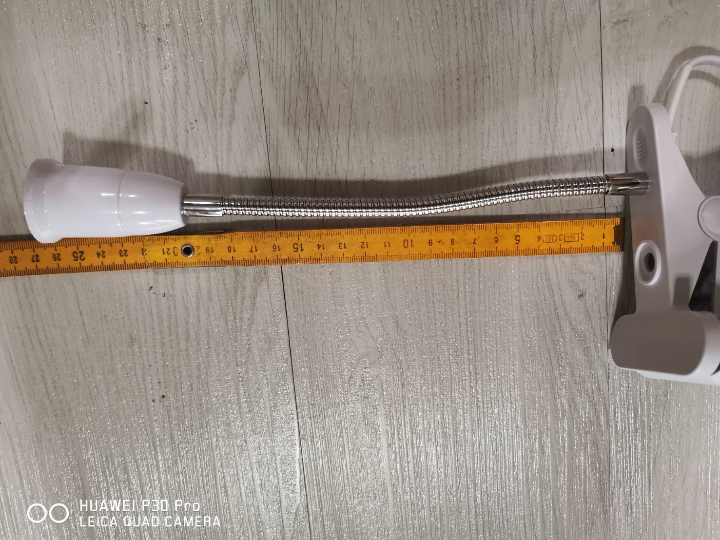 OT106 ขั้วต่อสายอ่อนหลอดไฟ E27 ยาว 20cm แบบมีสวิทซ์ เปิด-เปิด