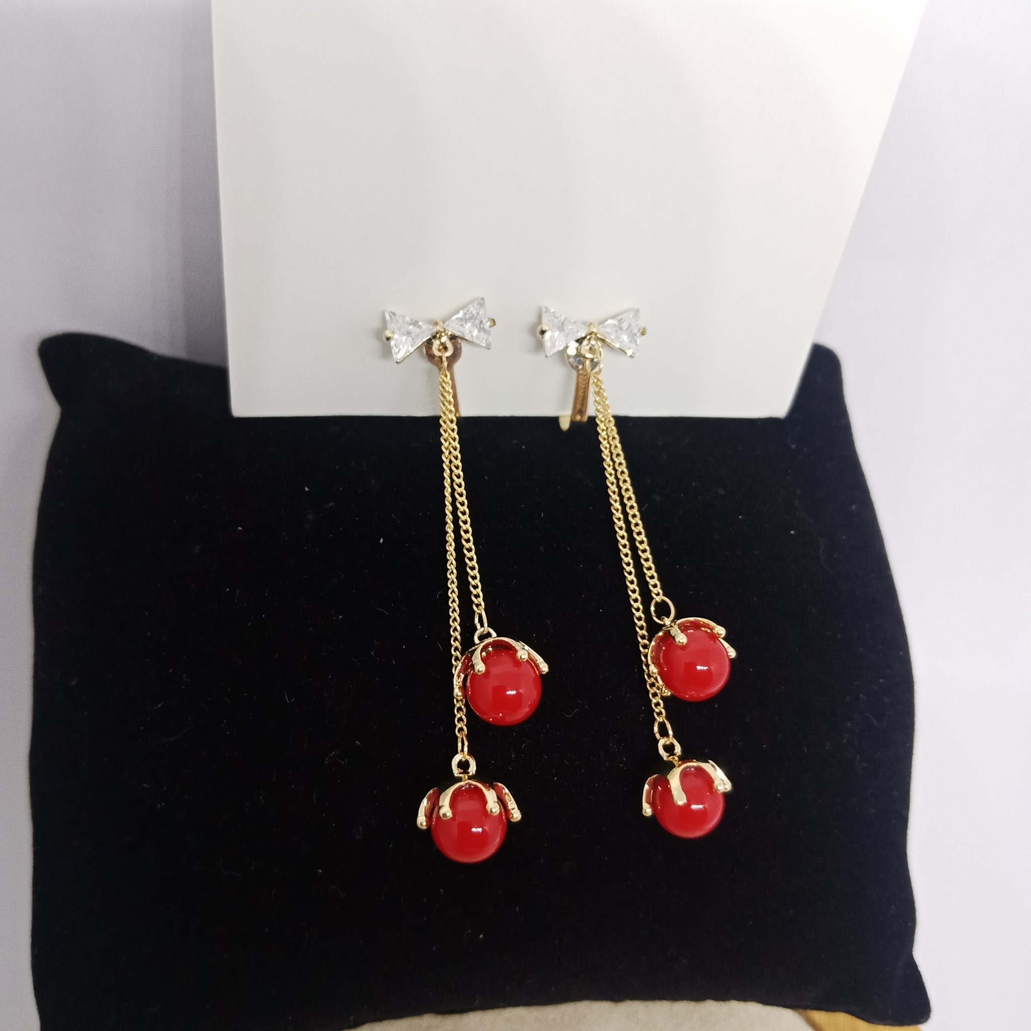 ต่างหูหนีบ Chern P มีซิลิโคนรอง หนีบไม่เจ็บ เงินแท้92.5% ไม่เจาะหูก็สวยได้_EC263