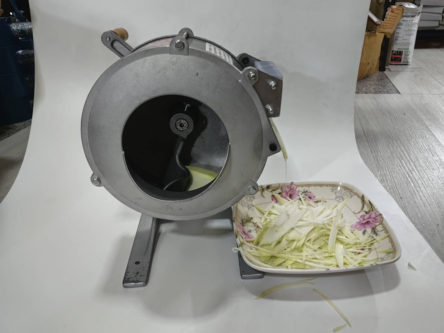 ES30 เครื่องสับมะละกอ มะม่วง กะหล่ำปลี แตงกวา แครอท มันฝรั่ง รุ่นมือหมุน