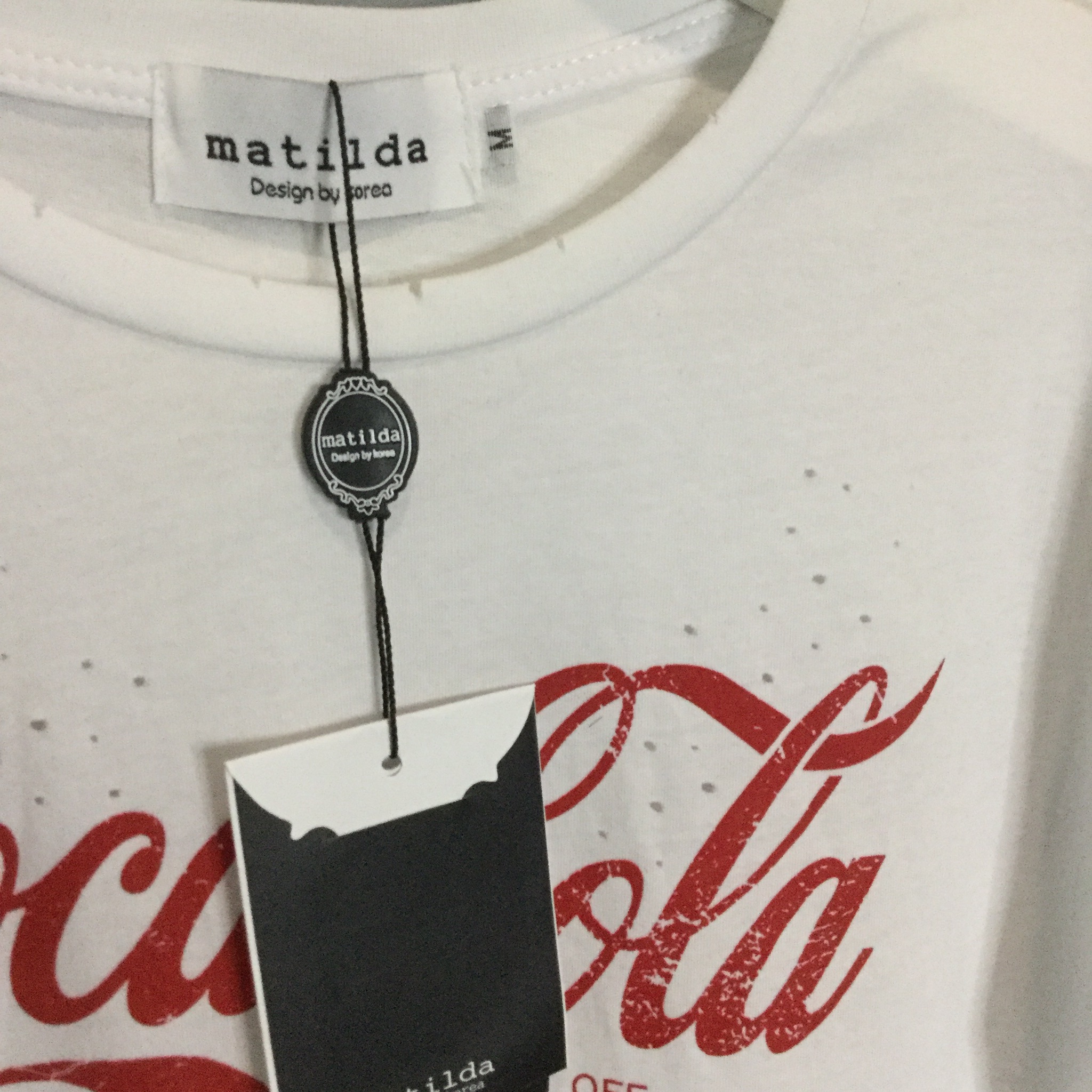 เสื้อยืดโค้กCoca Cola แต่งขาดๆเซอร์ๆ