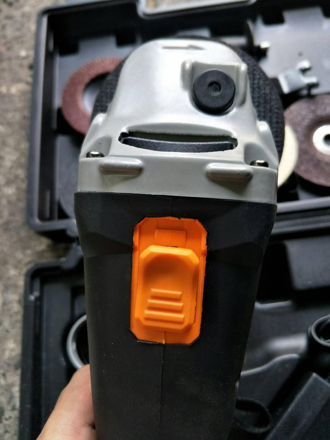 EG08 ชุดหินเจียรไร้สาย 18V ปรับรอบได้ 2 ระดับ มอเตอร์บลัสเลส สวิทเซฟตี้ คุณภาพสูง