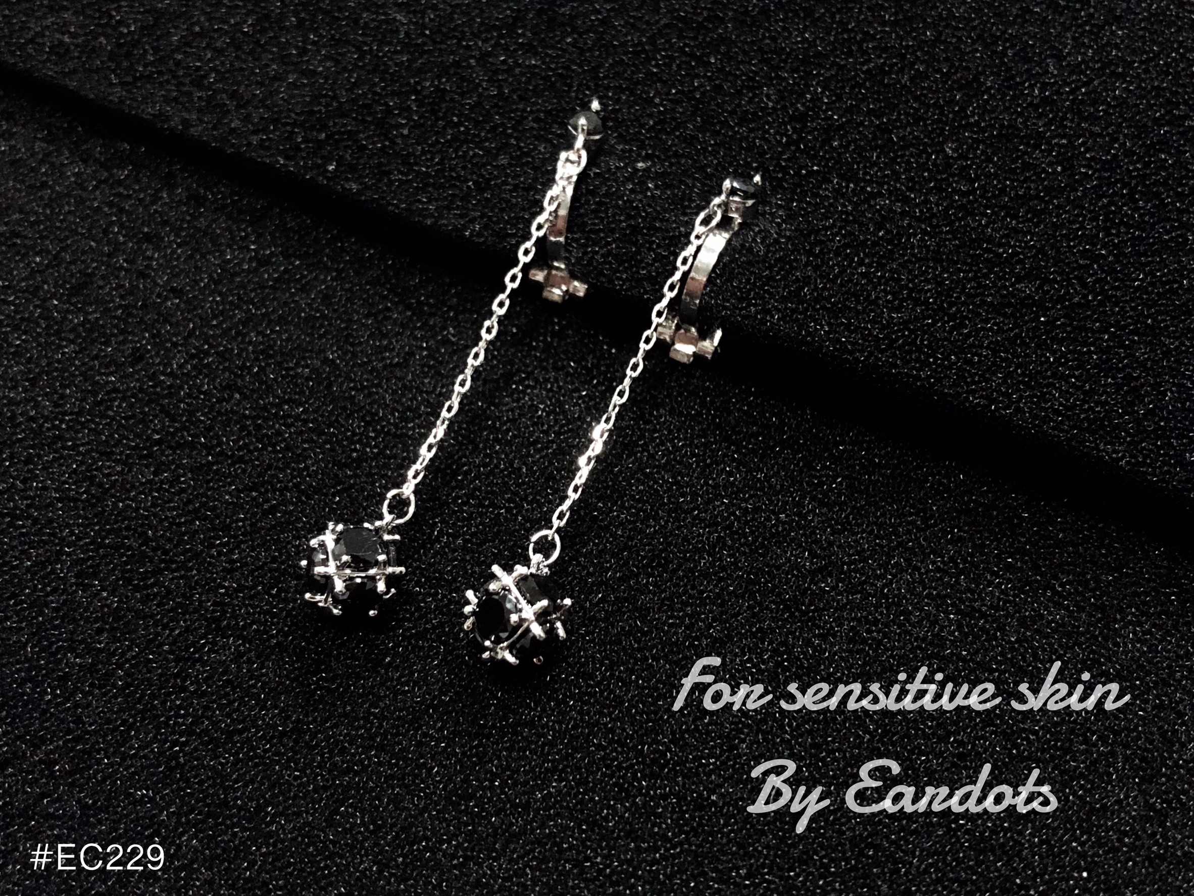 ต่างหูหนีบ Rolly Noir มีซิลิโคนรอง หนีบไม่เจ็บ เงินแท้92.5% ไม่เจาะหูก็สวยได้_EC229