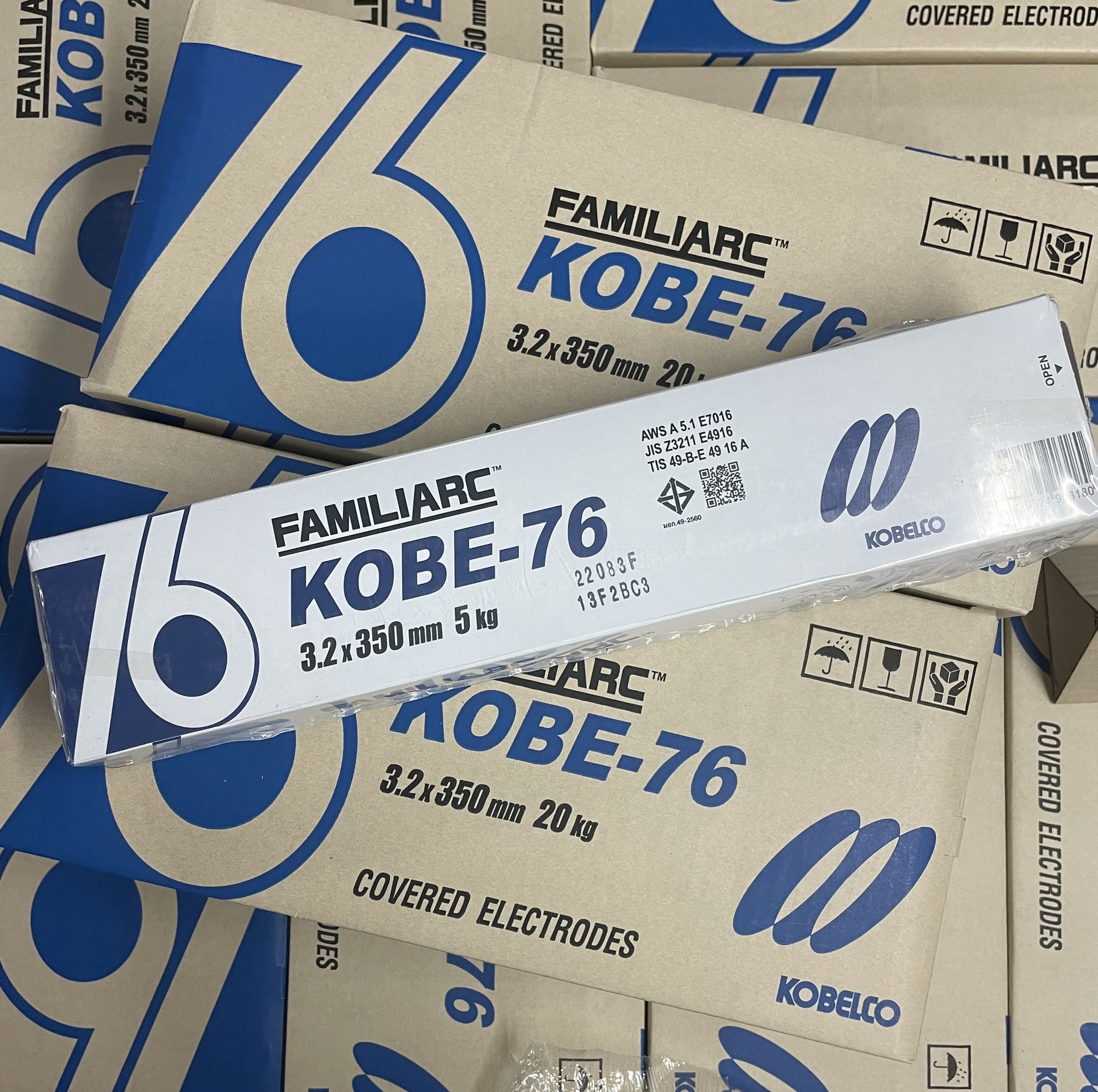 ลวดเชื่อม KOBE 76 (E7016) ห่อละ 5 KG.