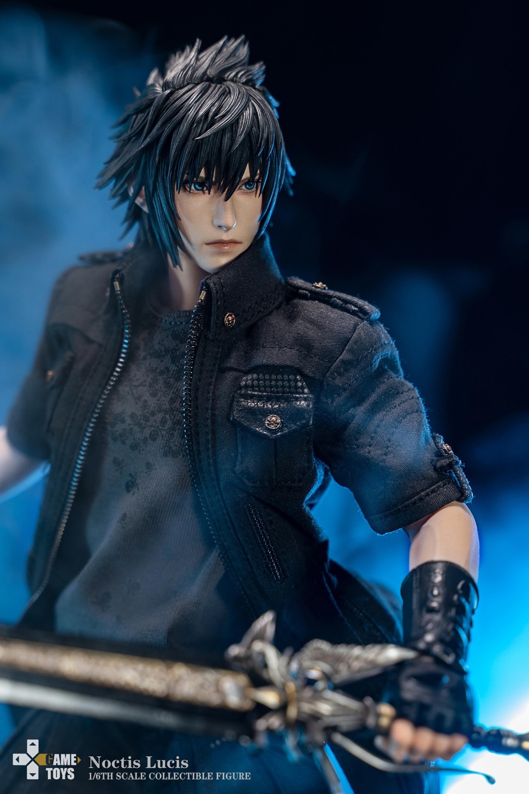 GAMETOYS GT-010 + GT-010A + GT-010B Noctis Lucis (Single Player Version) [FF15 Version] + (Main Body Purchase) + Throne (Additional Purchase)