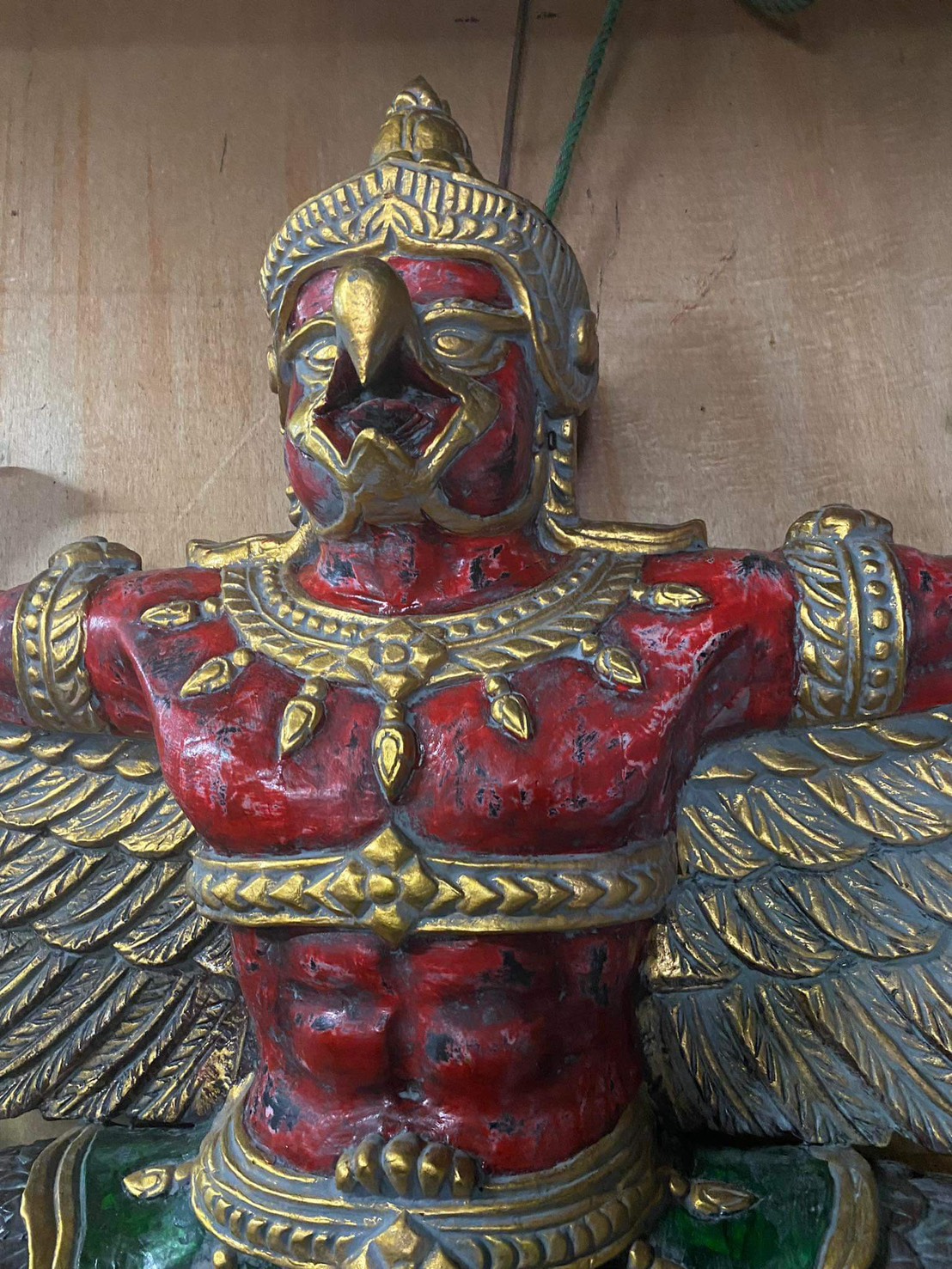 พญาครุฑไม้แกะ องค์ใหญ่ ขนาด145ซม ครุฑไม้เก่า