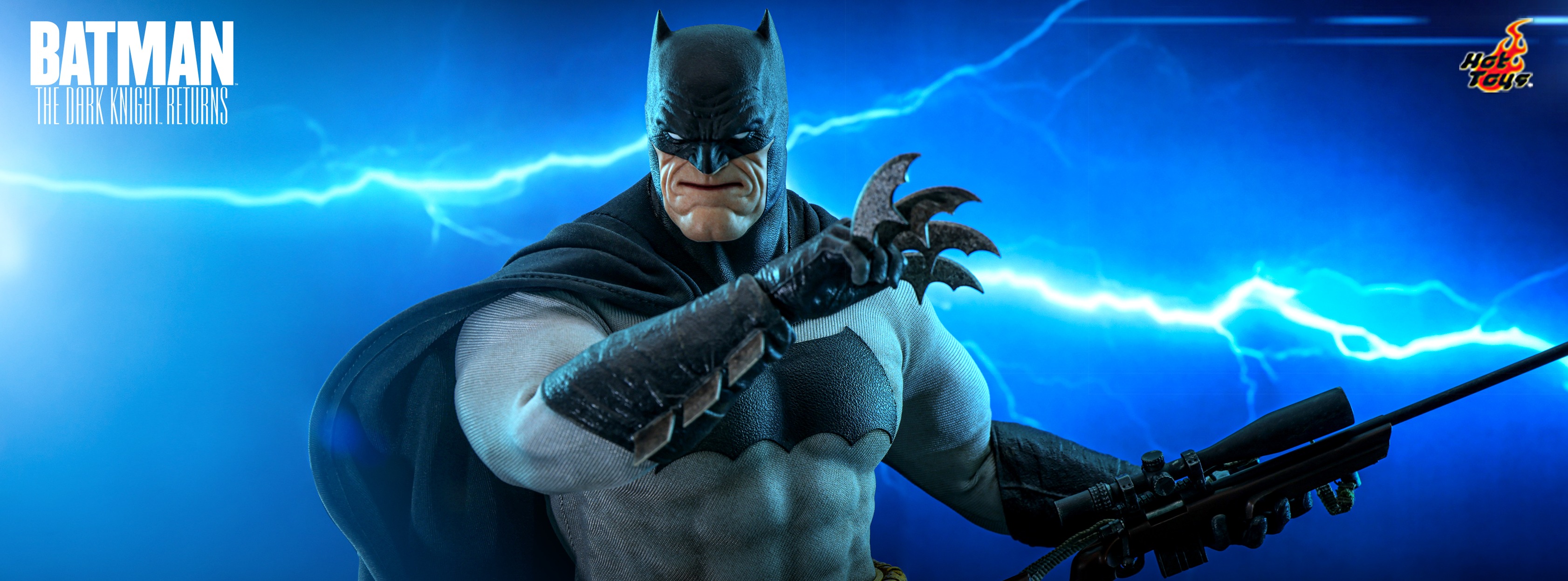 Hot Toys CMS024 Batman: The Dark Knight Returns - Batman