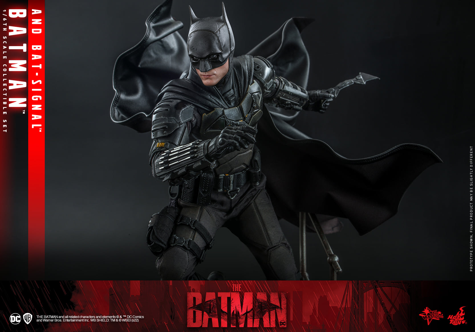 Hot Toys MMS641 1/6 The Batman - Batman and Bat-Signal