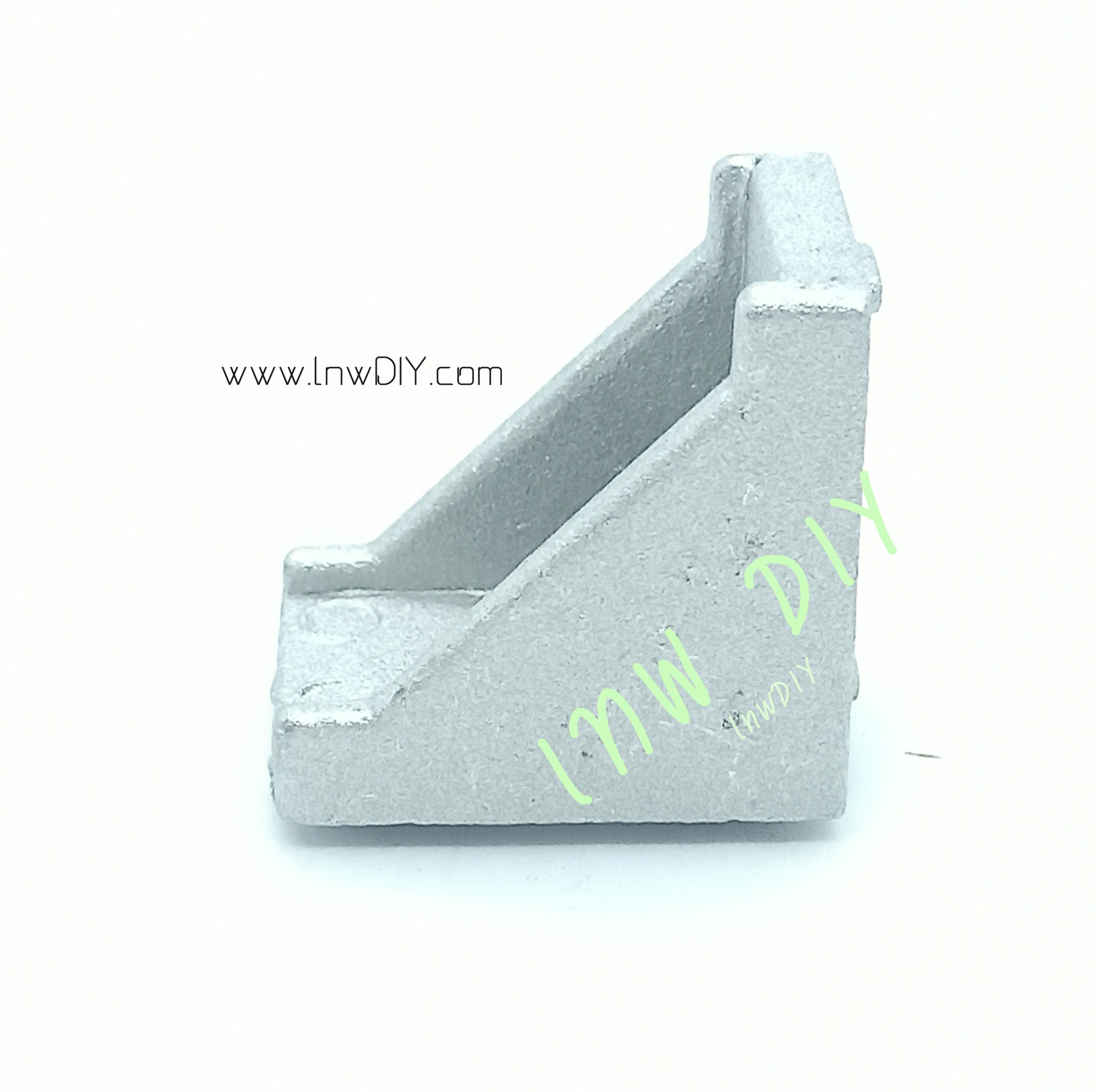 Bracket D28 สำหรับอลูมิเนียมโปรไฟล์ Series 20