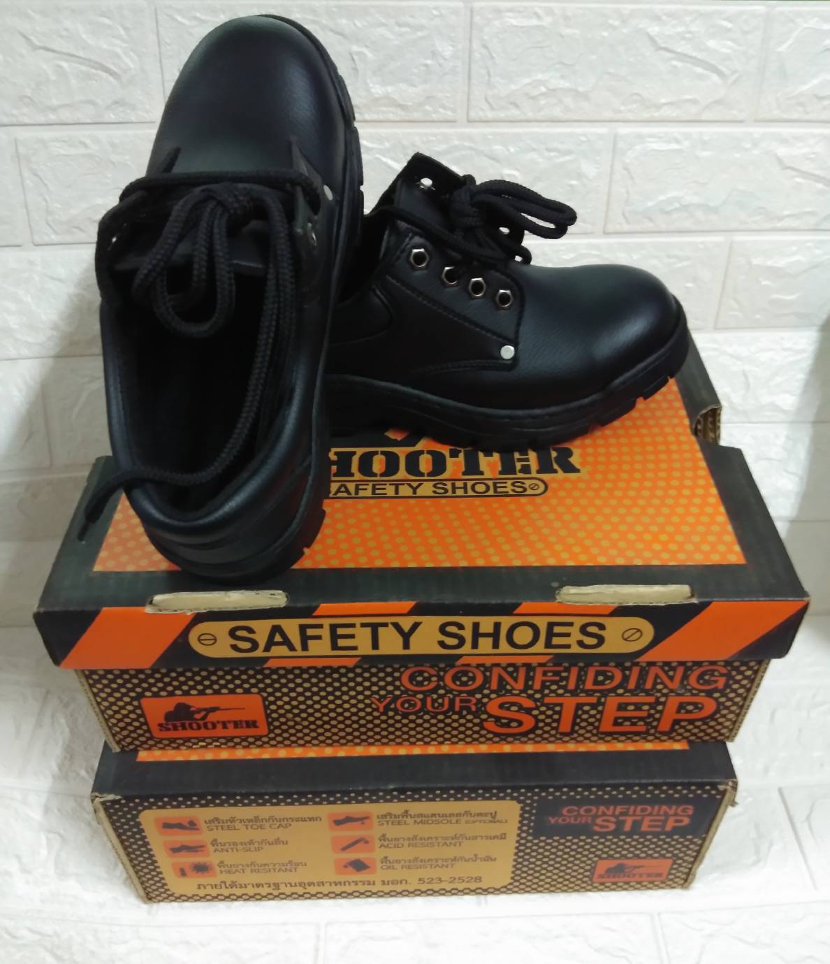 รองเท้าเซฟตี้ Shooter หัวเหล็ก