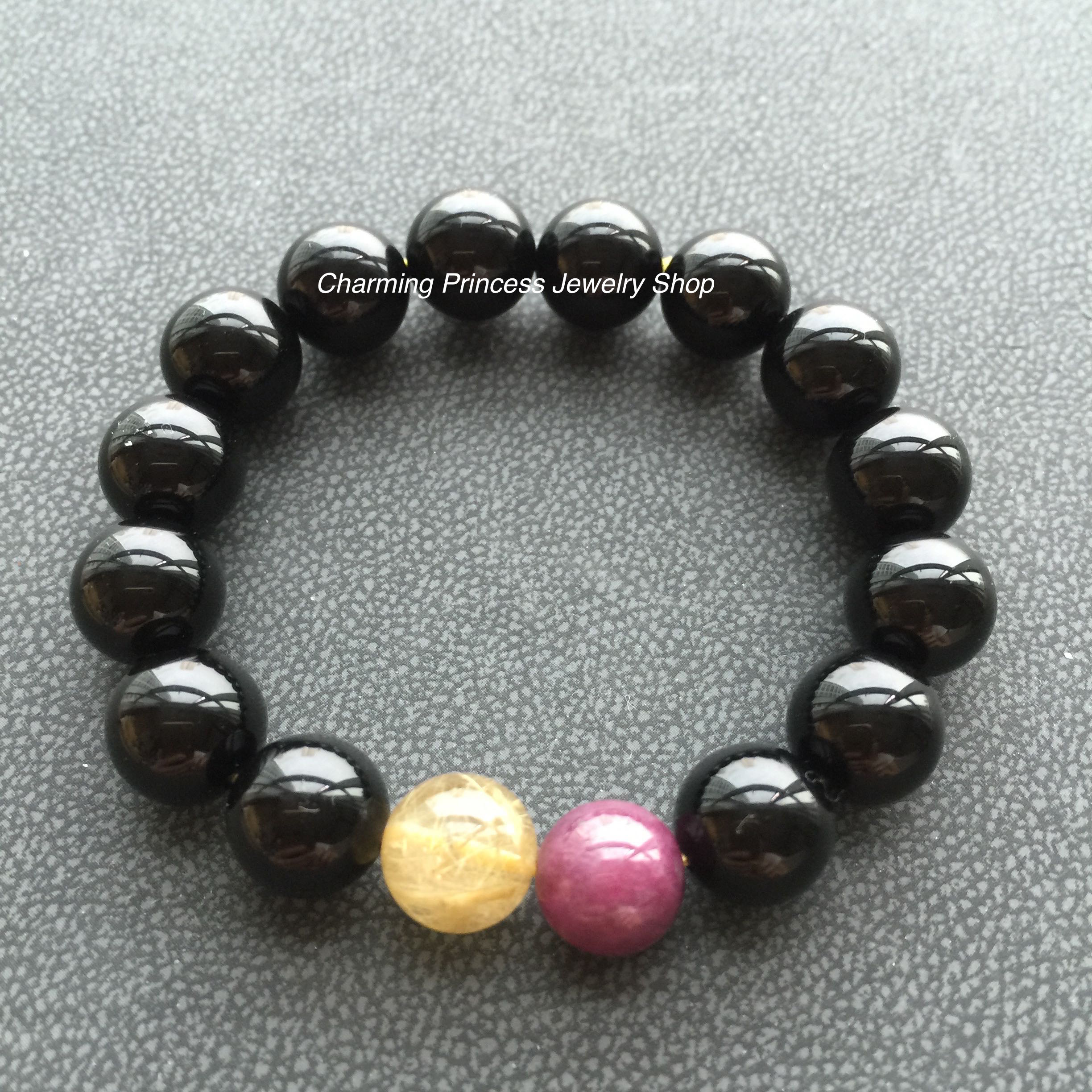 Ruby, Gold Rutilated Quartz and Black Onyx ทับทิม ไหมทอง นิล 9-10 มม สุขสมหวังในความรัก ร่ำรวย แคล้วคลาด