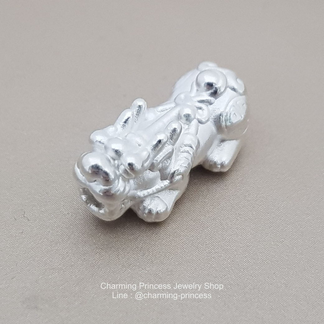 ปี่เซี๊ยะ ชาร์มปี่เซี๊ยะ เงินแท้ 99.99% ตัวคั่นสร้อยข้อมือ ชาร์มเงินแท้ 99.99% กว้าง 8 มม ยาว 18 มม