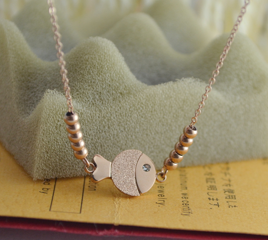QT Fish Bangle