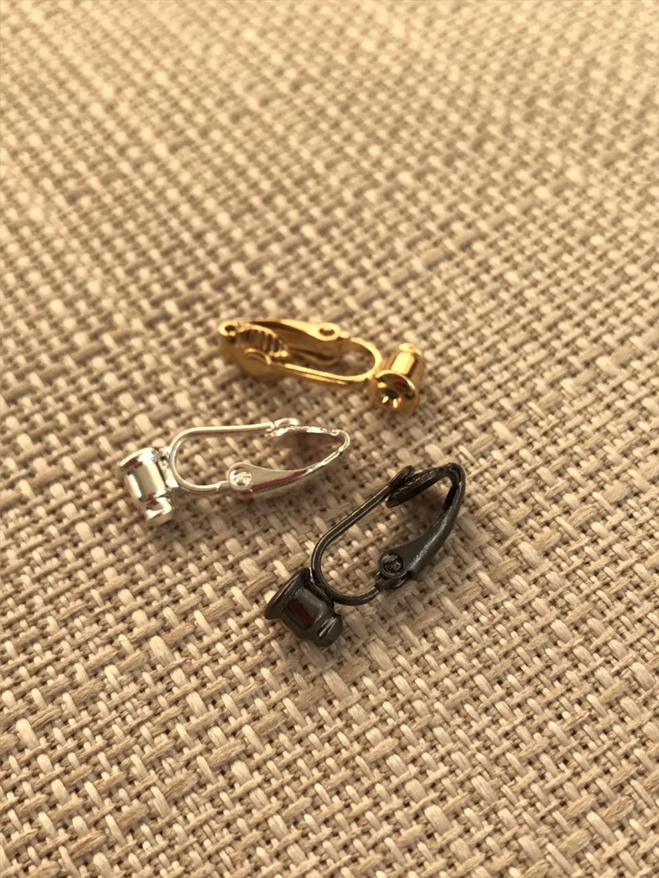 ตัวแปลงต่างหูธรรมดาให้เป็นต่างหูหนีบ ใช้ได้กับต่างหูทุกแบบ ก้านตรงแบบเสียบ ใช้งานง่าย Converter ต่างหูหนีบ DIY