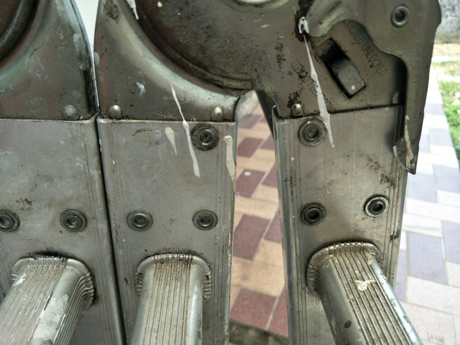 AC03 ข้อต่อบันไดพับสวมใน 5.07 x2.07 CM ปรับได้ 4 ระดับ สำหรับ ซ่อมบันไดพับ หรือ DIY ต่างๆ