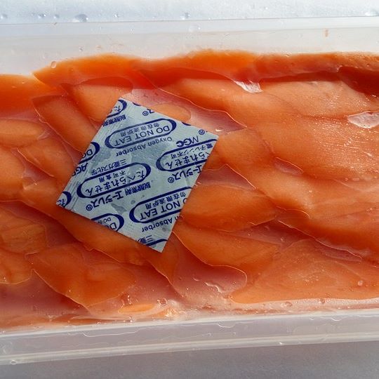 ปลาแซลมอนเทราท์ สไลด์ ( Salmon Trout ) ขนาด 8 กรัม
