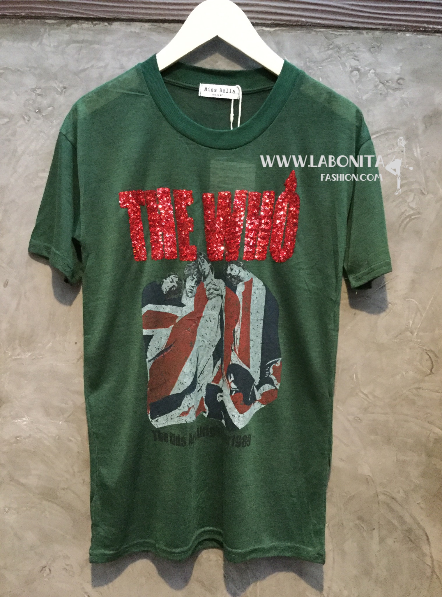 เสื้อร็อคผู้หญิง เสื้อยืดวงร็อคผ้าบางเฉียบทะลุทะลวงถึงใจไหมคะ??