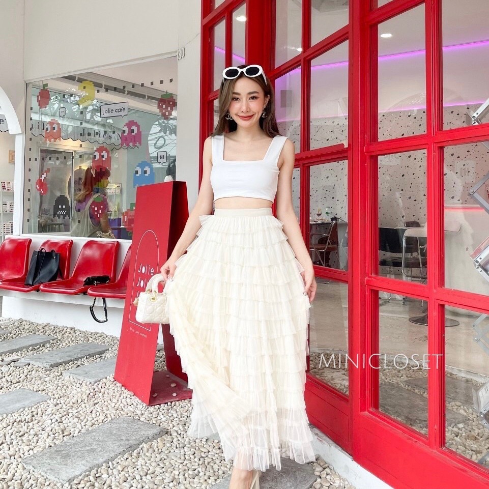 กระโปรงยาวระบายชั้นๆ