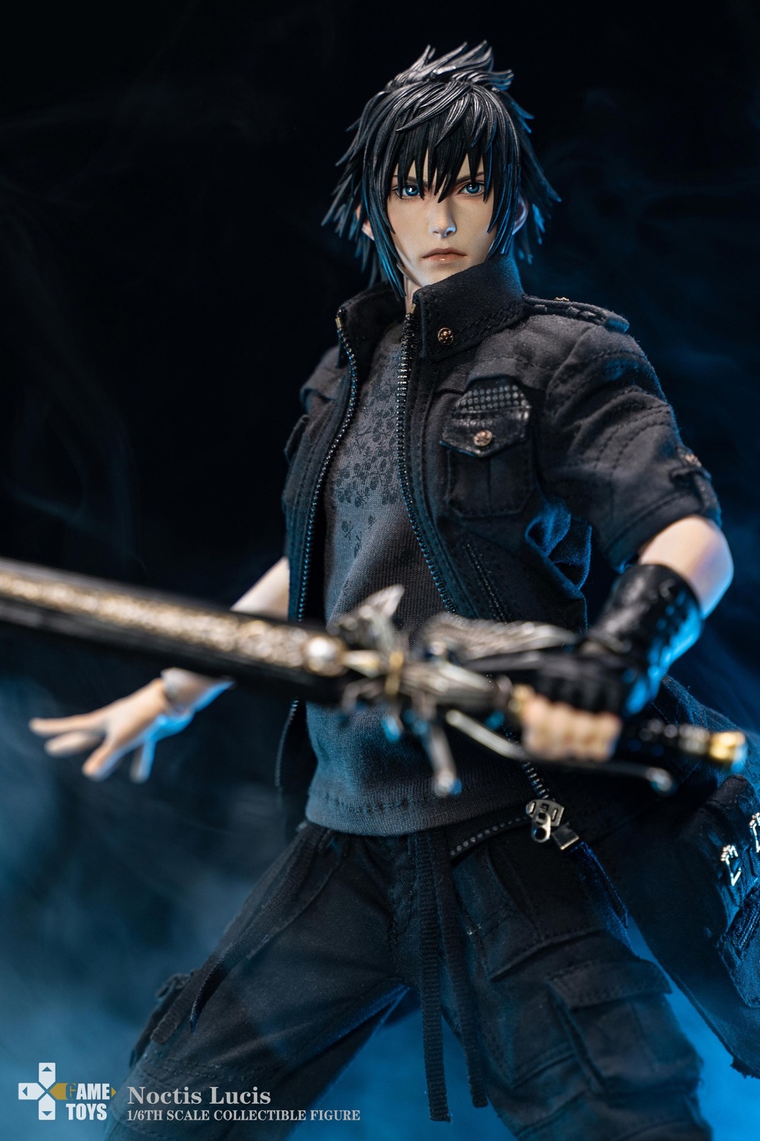 GAMETOYS GT-010 + GT-010A + GT-010B Noctis Lucis (Single Player Version) [FF15 Version] + (Main Body Purchase) + Throne (Additional Purchase)