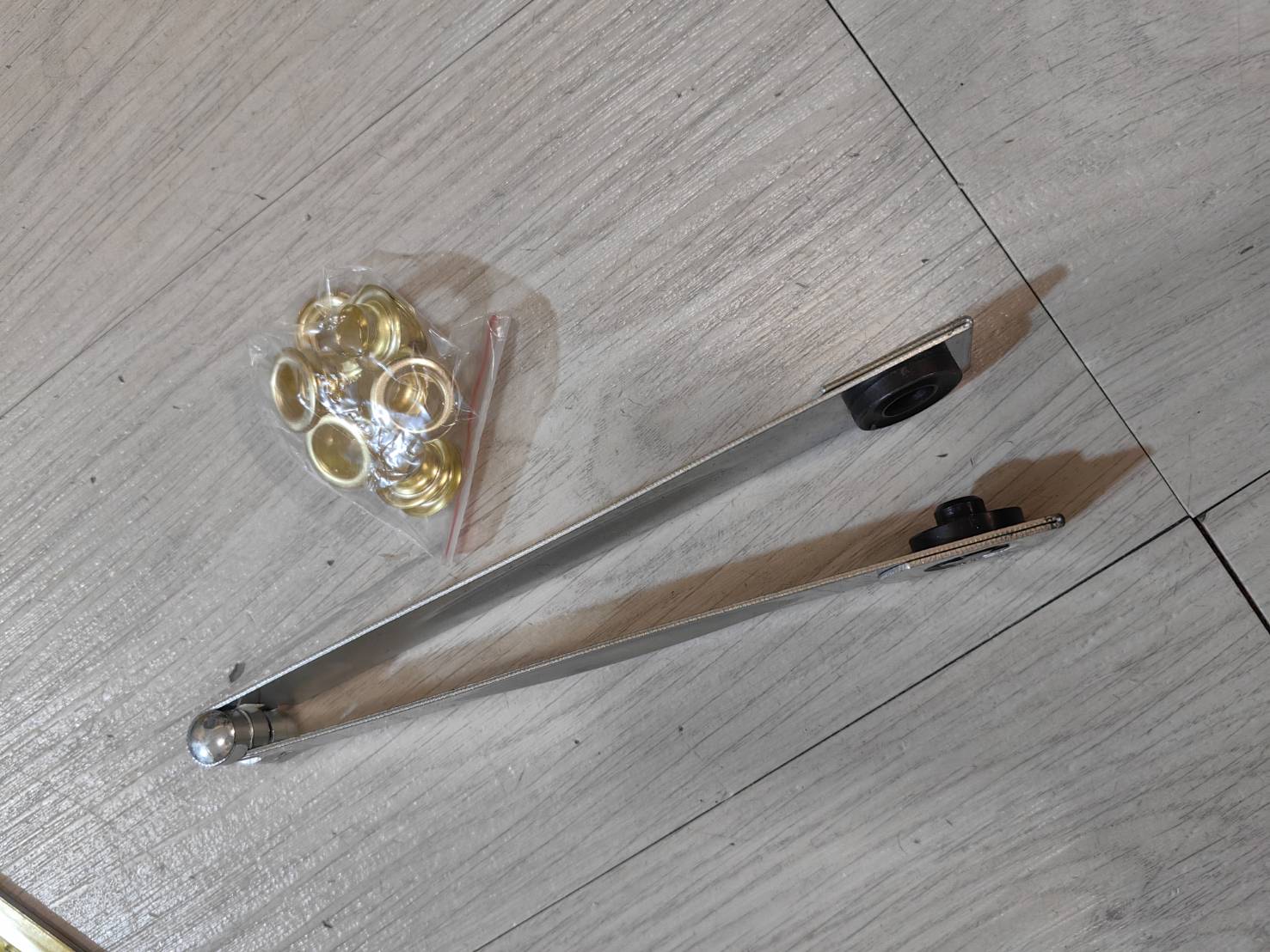 OT184 ที่ย้ำตาไก่ 8 มิล (เบอร์ 23) สำหรับงาน DIY พร้อมลูก 10 คู่