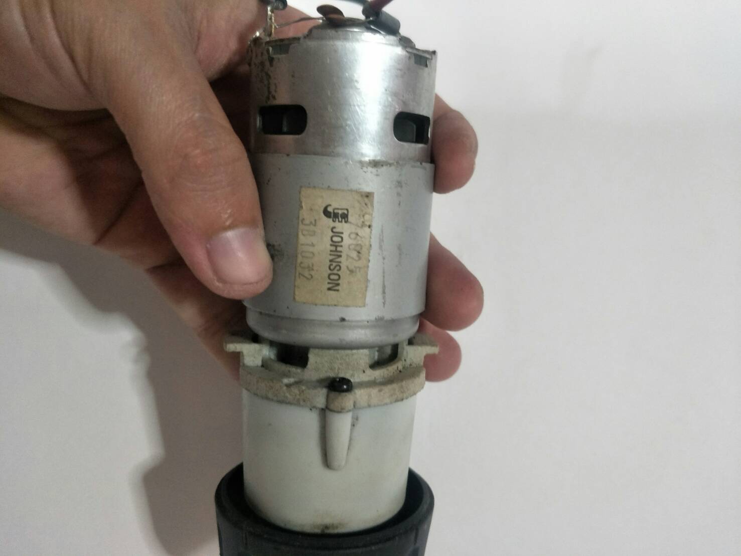 MO14 ชุดมอเตอร์+เกียร์+หัวจับสว่าน มือสอง 95 % แรงบิดสูงๆ