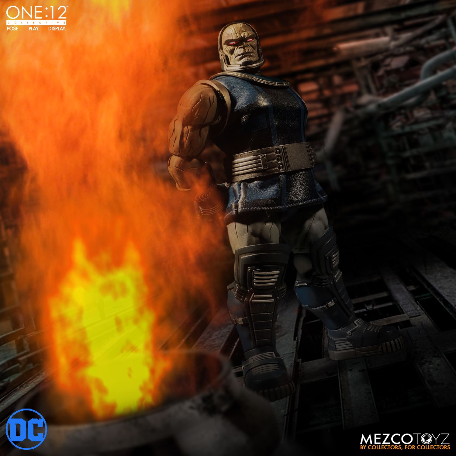 Mezco Toyz 1/12 DC - Darkseid