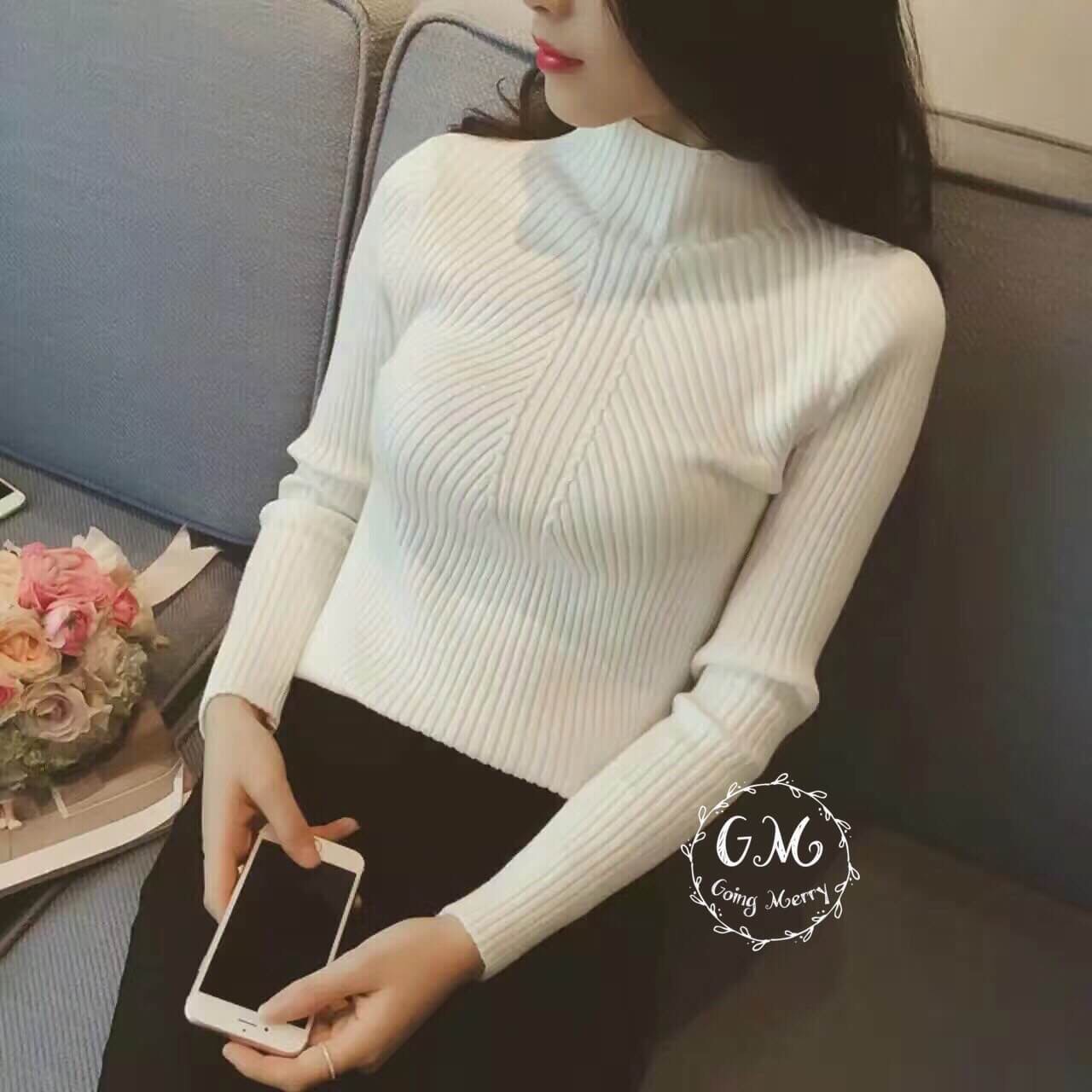 เสื้อไหมพรม คอตั้ง ทอลายในตัวแบบ K .เป้ย เนื้อนุ่มมีน้ำหนัก เนื้อผ้าดี งานสวย ((*รุ่นนี้งานมีหลายเกรดนะคะ ) ร้านเรางานสวยค่ะ ผ้าเนื้อนุ่มฟูอย่างดีค่ะ