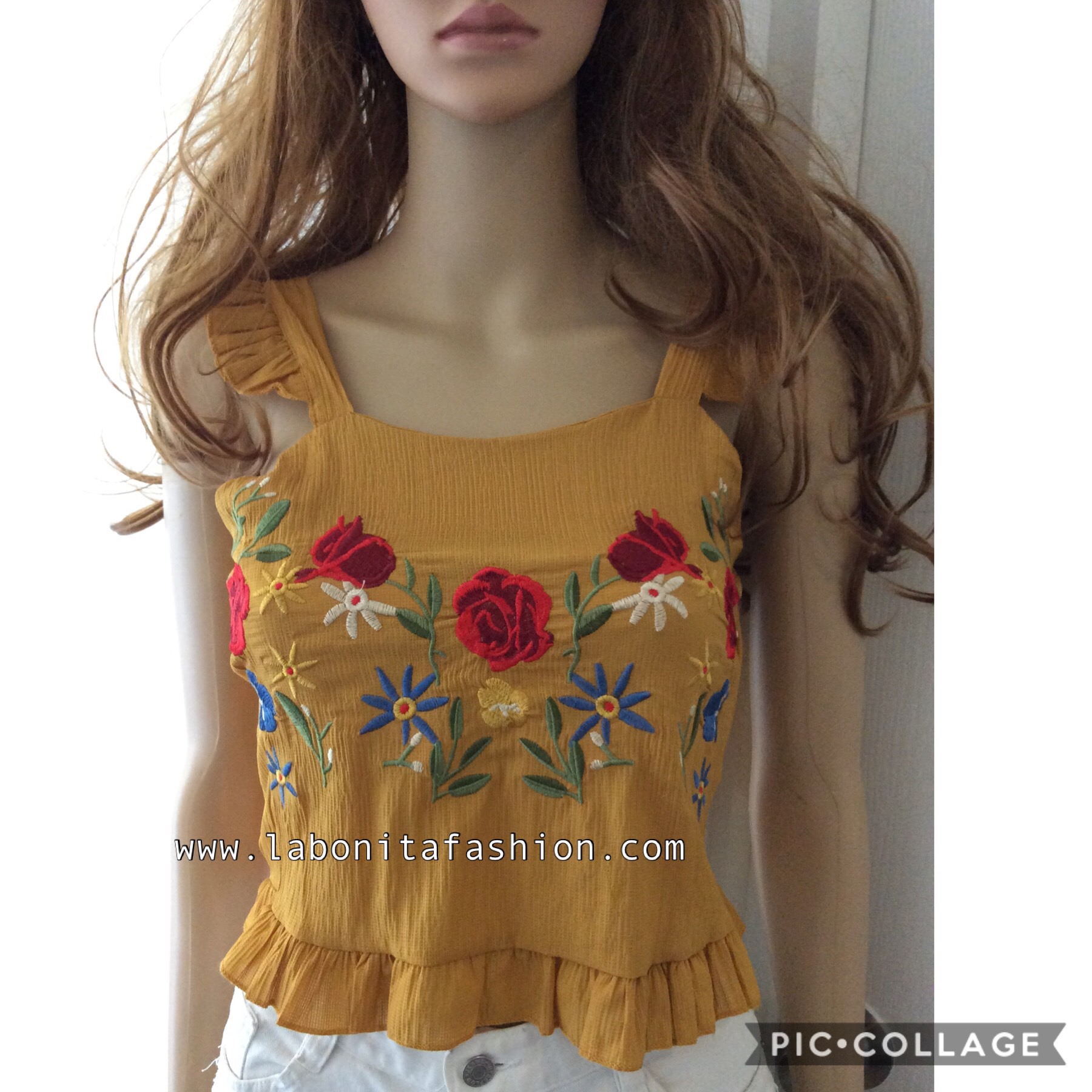 เสื้อสายเดี่ยวของสาวแบ๊ว