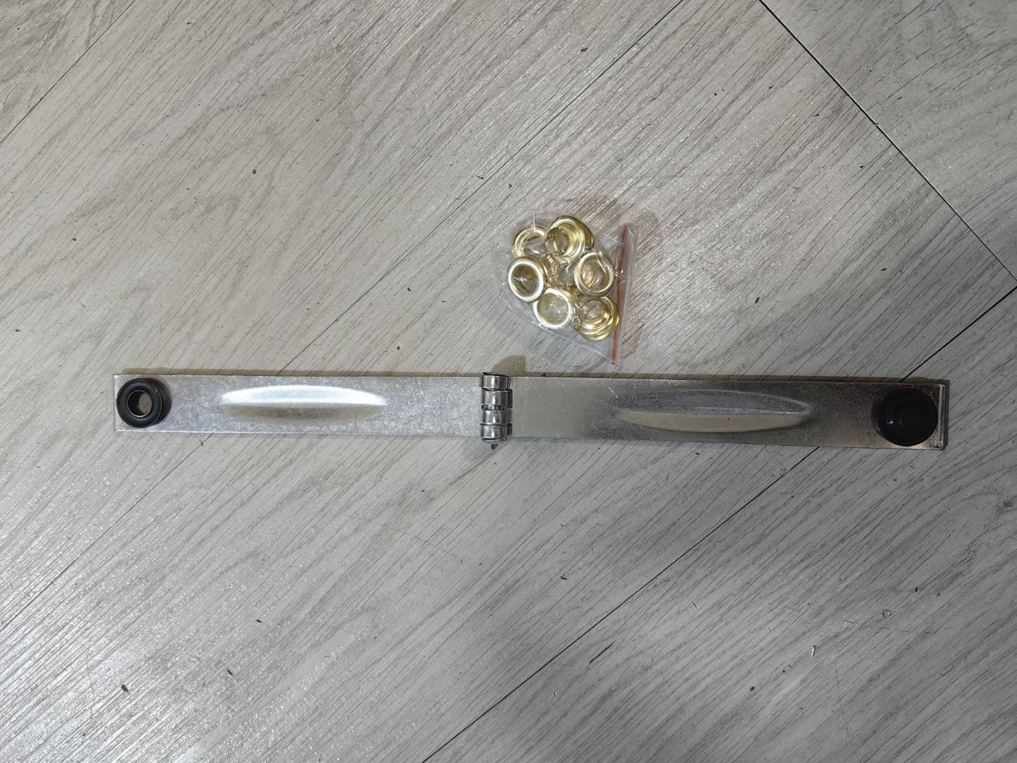 OT184 ที่ย้ำตาไก่ 8 มิล (เบอร์ 23) สำหรับงาน DIY พร้อมลูก 10 คู่