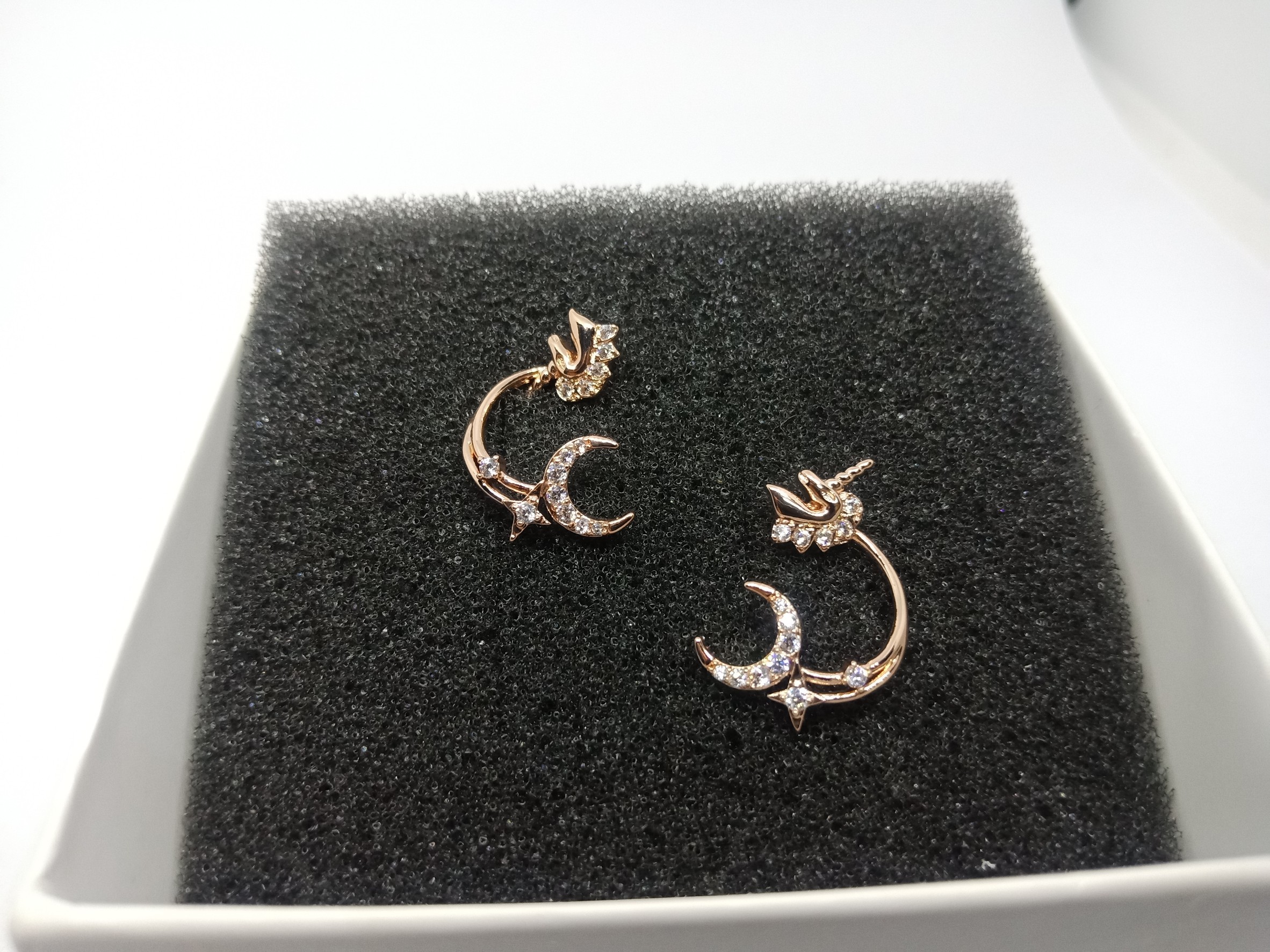 ต่างหูสำหรับผิวแพ้ง่าย เงินแท้ 92.5% Unico_ES523