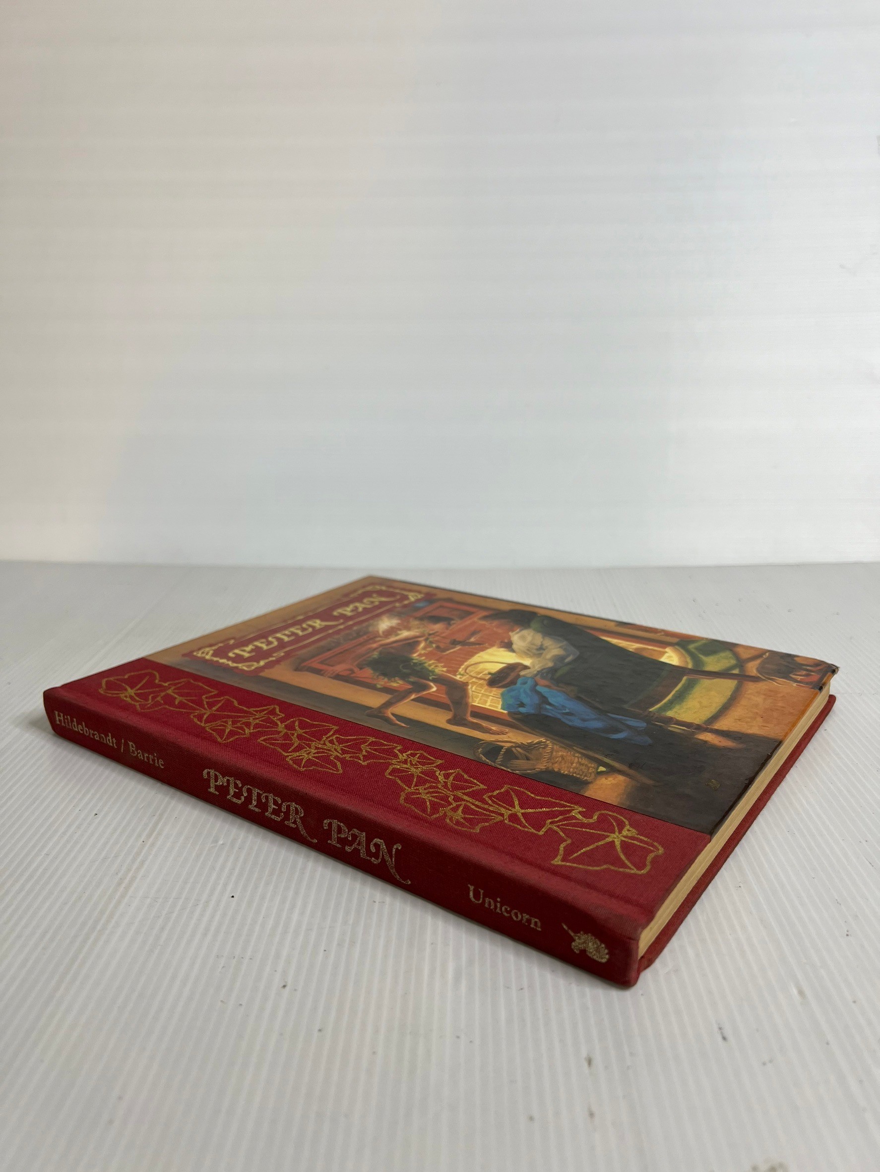 Peter Pan J. M. Barrie 1987 90-99% Hardcover