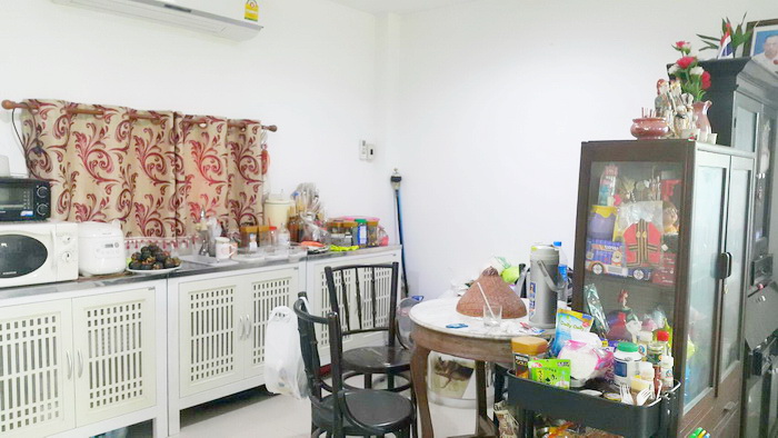 บ้านเดี่ยว ม.เดอะธารา ซ.พระยาสุเรนทร์ 35 ถ.รามอินทรา บางชัน คลองสามวา กรุงเทพฯ