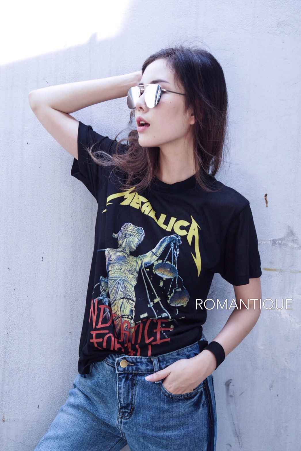 เสื้อยืดวินเทจ ผ้าบาง สกรีนวง ร๊อค METALLICA สกรีน หน้า-หลัง แบบดาราใส่