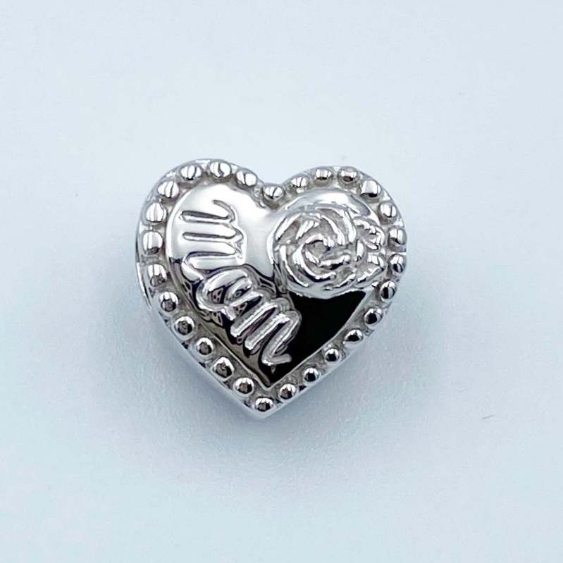 ตัวคั่น LOVE MOM เงินแท้ ชุบโรเดียม 925 "LOVE MOM" Charm